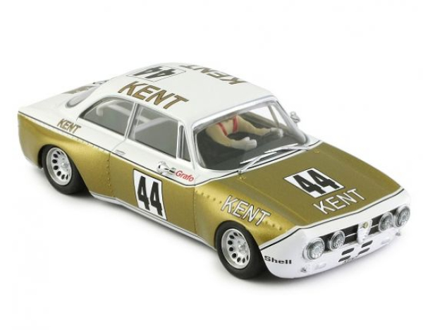 Revo Slot 1/32 Alfa Romeo Giulia GTA Nr. 44